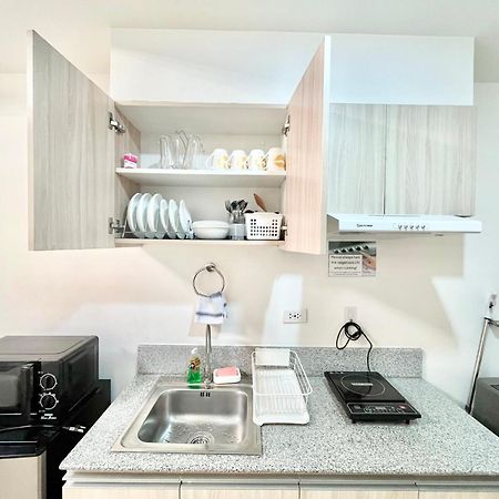 Inspiria Aparthotel Davao Luaran gambar