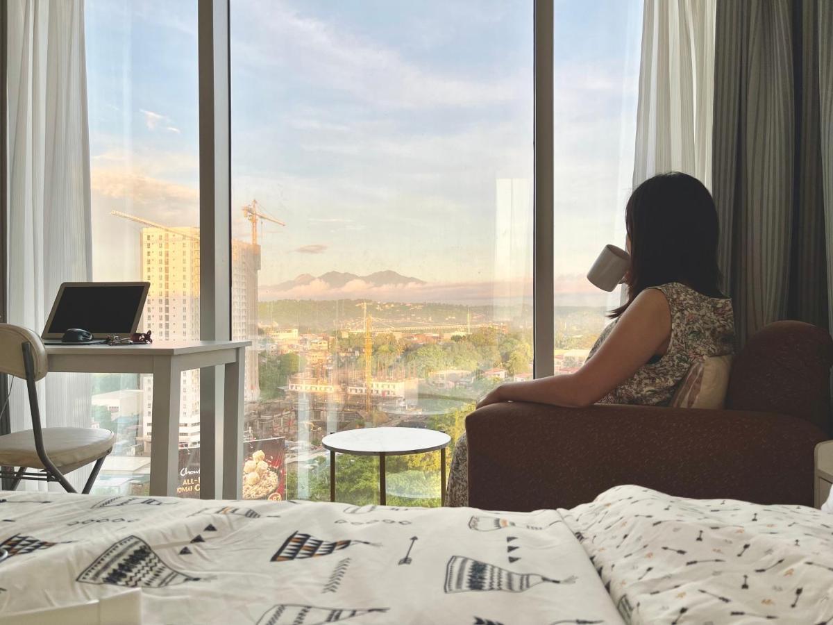 Inspiria Aparthotel Davao Luaran gambar