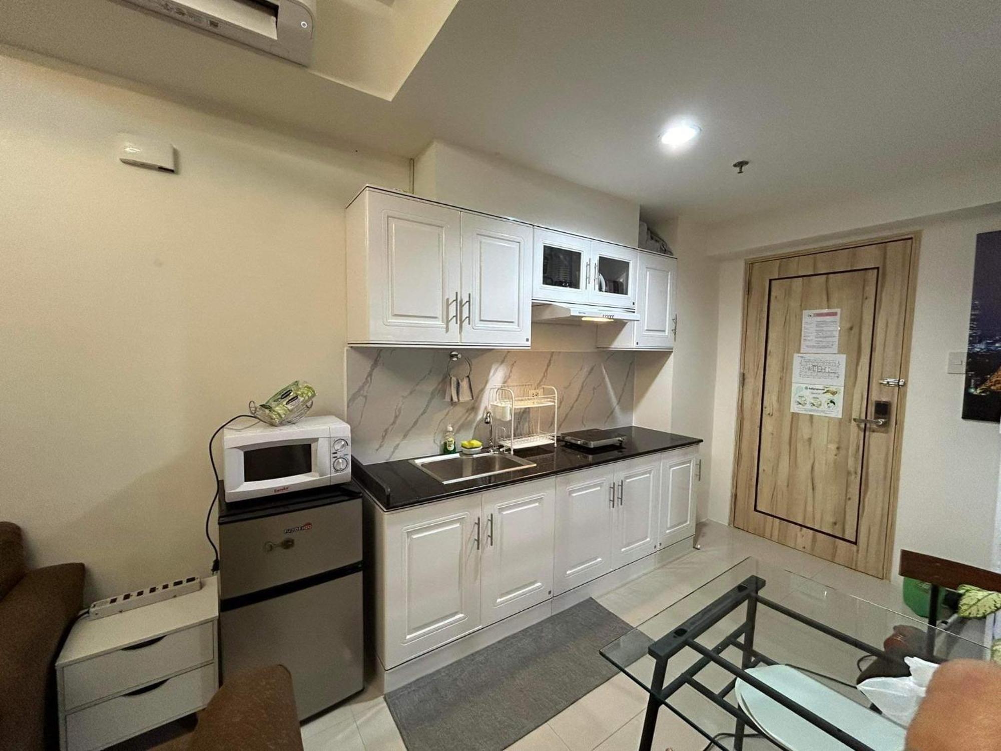 Inspiria Aparthotel Davao Luaran gambar