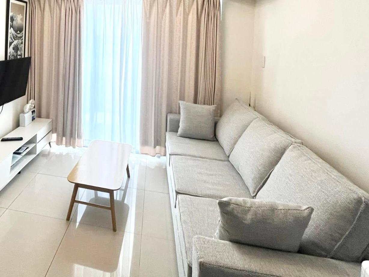 Inspiria Aparthotel Davao Luaran gambar
